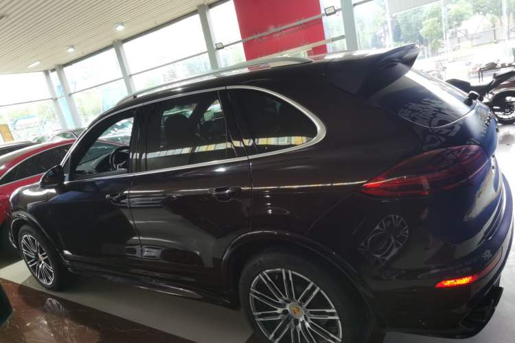 Used Porsche Cayenne 2016 Cayenne Platinum Edition 3.0T Exterior 3