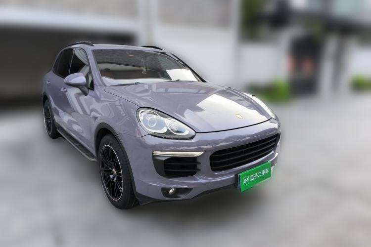 Used Porsche Cayenne 2016 Cayenne 3.0T Front Right 45 Deg