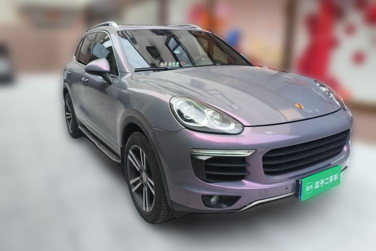 Used Porsche Cayenne 2016 Cayenne 3.0T Front Right 45 Deg