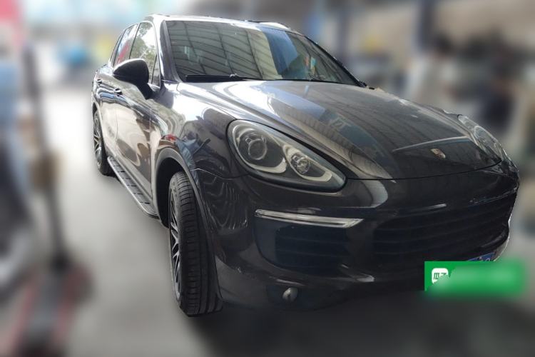 Used Porsche Cayenne 2016 Cayenne 3.0T Front Right 45 Deg