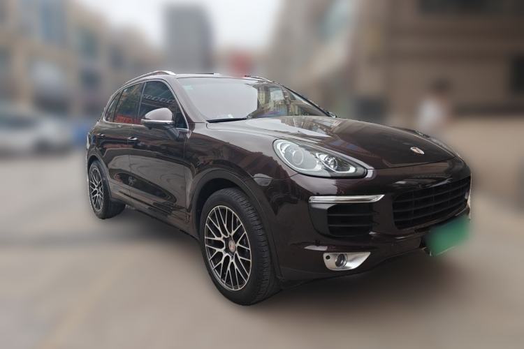 Used Porsche Cayenne 2016 Cayenne 3.0T Front Right 45 Deg