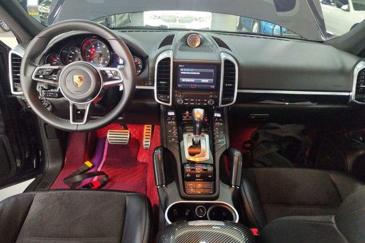 Used Porsche Cayenne 2016 Cayenne Platinum Edition 3.0T Interior 2