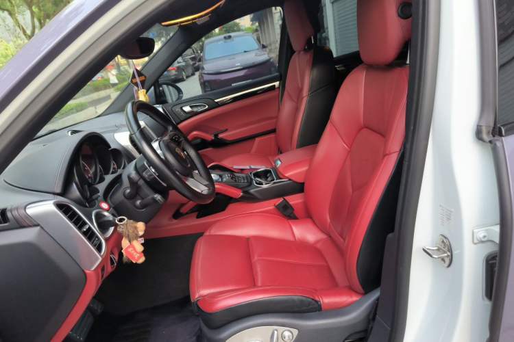 Used Porsche Cayenne 2016 Cayenne 3.0T Left Front Seat