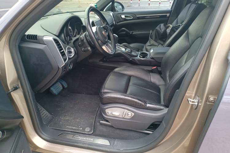 Used Porsche Cayenne 2016 Cayenne 3.0T Left Front Seat
