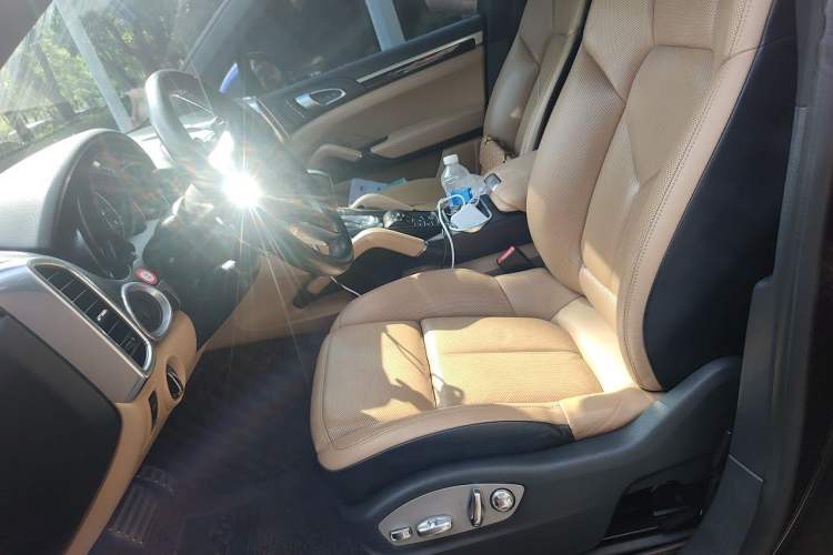 Used Porsche Cayenne 2016 Cayenne 3.0T Left Front Seat