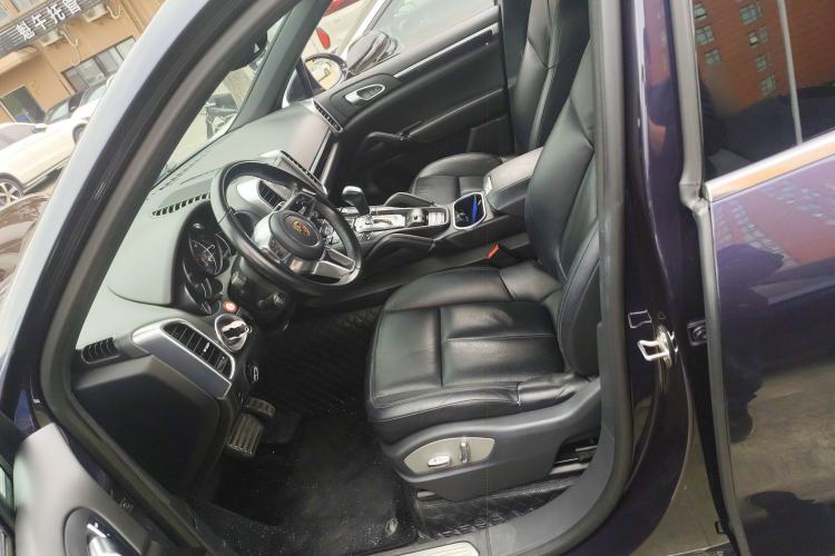 Used Porsche Cayenne 2016 Cayenne 3.0T Left Front Seat