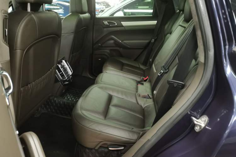 Used Porsche Cayenne 2016 Cayenne GTS 3.6T Left Rear Seat