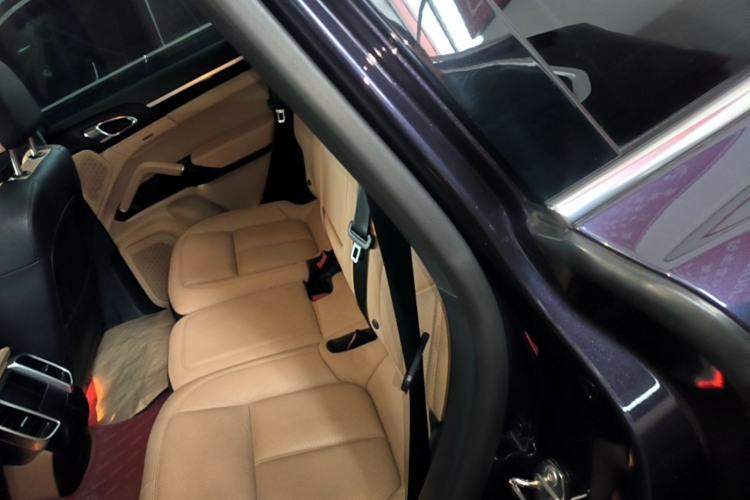 Used Porsche Cayenne 2016 Cayenne 3.0T Left Rear Seat
