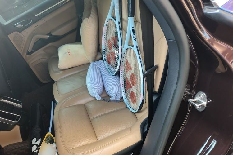 Used Porsche Cayenne 2016 Cayenne 3.0T Left Rear Seat