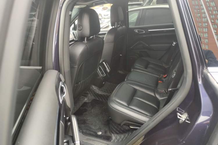 Used Porsche Cayenne 2016 Cayenne 3.0T Left Rear Seat