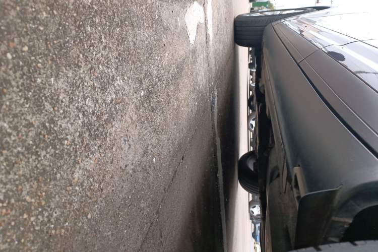 Used Porsche Cayenne 2016 Cayenne 3.0T Left Side Sill