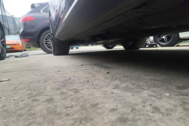 Used Porsche Cayenne 2016 Cayenne 3.0T Left Side Sill