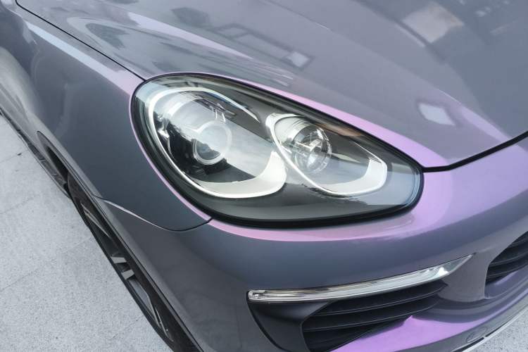 Used Porsche Cayenne 2016 Cayenne 3.0T Right Front Headlight