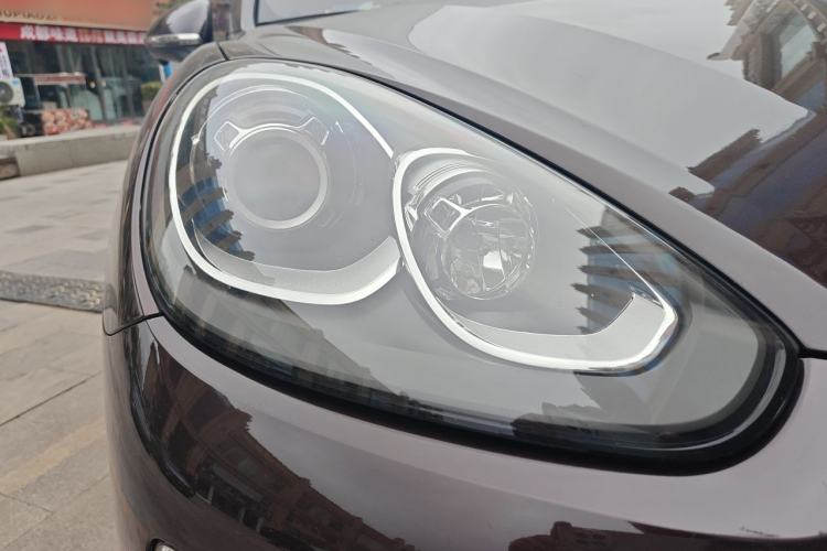 Used Porsche Cayenne 2016 Cayenne 3.0T Right Front Headlight