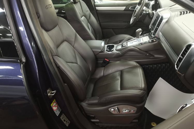 Used Porsche Cayenne 2016 Cayenne GTS 3.6T Right Front Seat