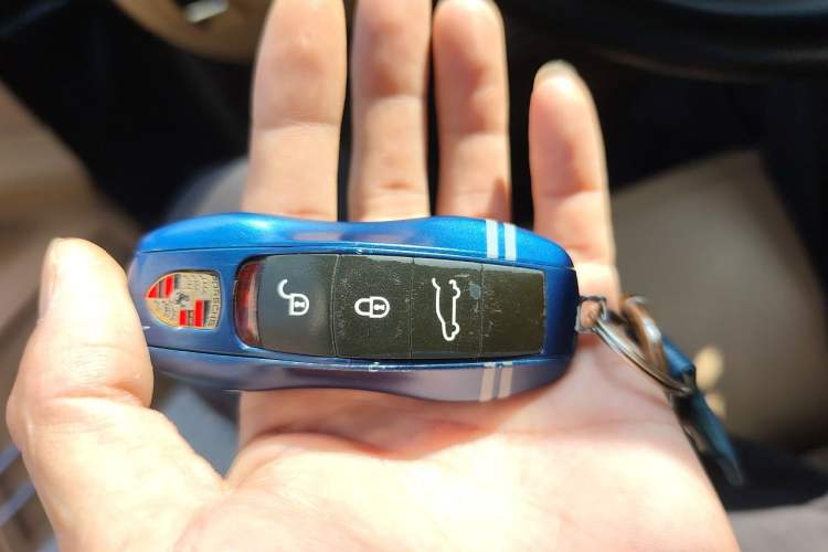 Used Porsche Cayenne 2016 Cayenne 3.0T Vehicle Key