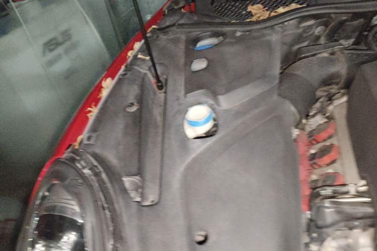 Used Porsche Cayenne 2016 Cayenne 3.0T Engine Bay Right
