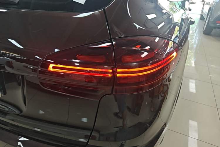 Used Porsche Cayenne 2016 Cayenne 3.0T Exterior 3