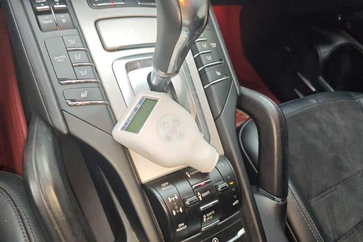 Used Porsche Cayenne 2016 Cayenne GTS 3.6T Gear Lever