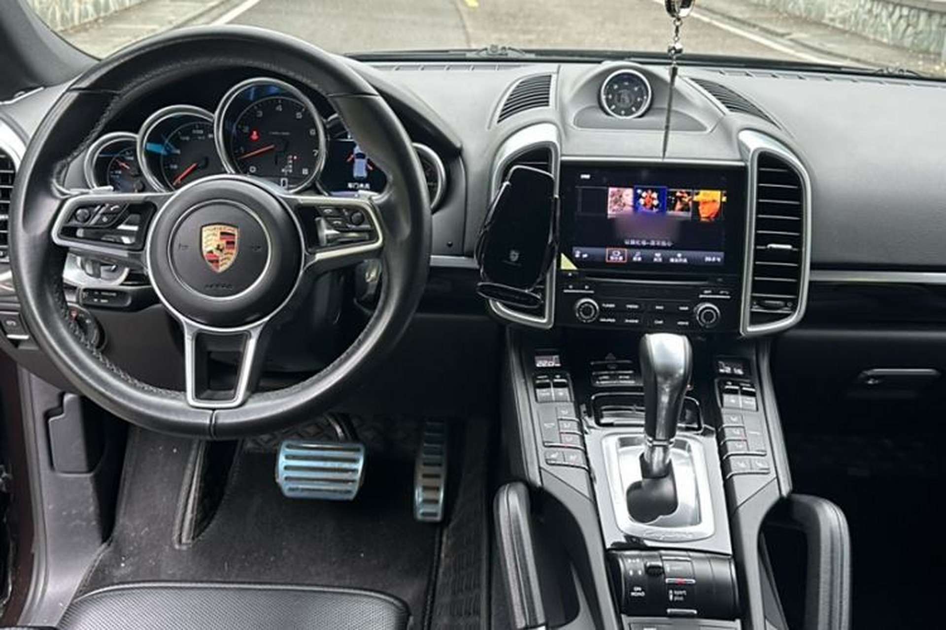 Used Porsche Cayenne 2016 Cayenne 3.0T Interior 2