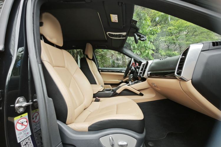 Used Porsche Cayenne 2016 Cayenne 3.0T Interior 5
