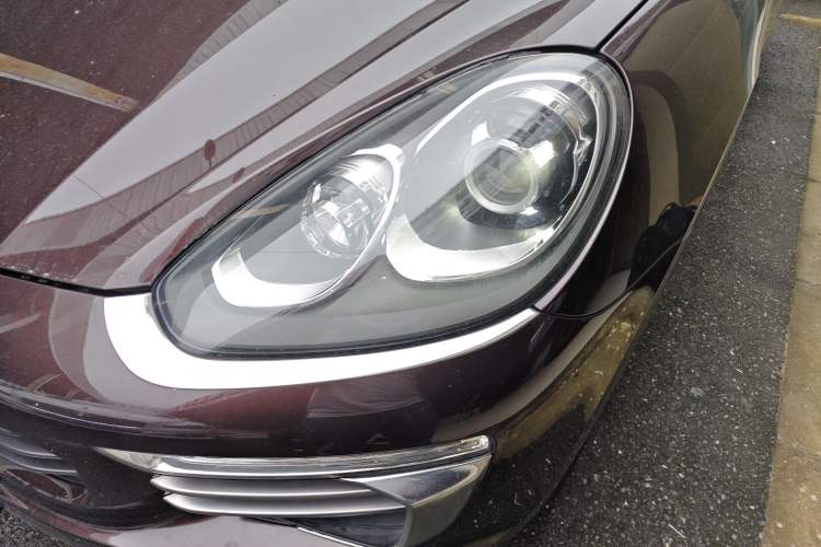 Used Porsche Cayenne 2016 Cayenne 3.0T Left Front Headlight