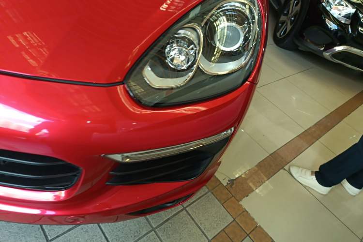 Used Porsche Cayenne 2016 Cayenne 3.0T Left Front Headlight