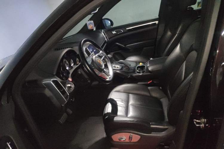 Used Porsche Cayenne 2016 Cayenne 3.0T Left Front Seat