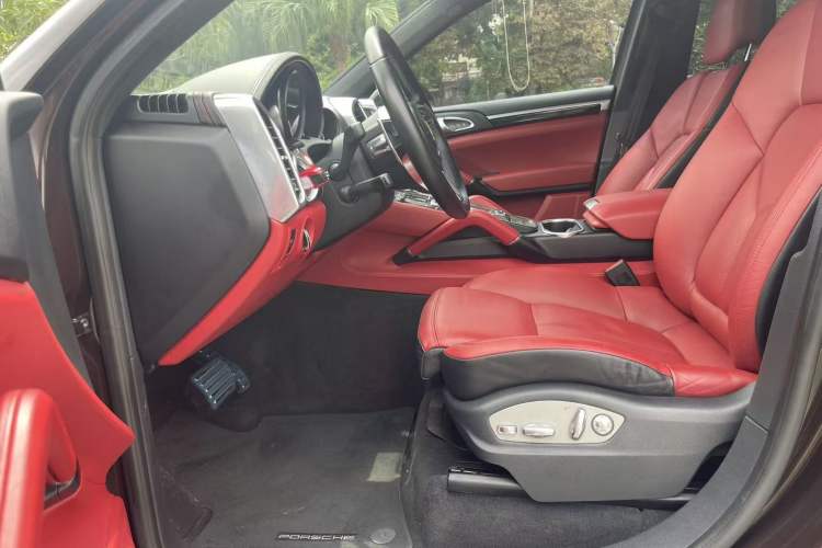 Used Porsche Cayenne 2016 Cayenne 3.0T Left Front Seat