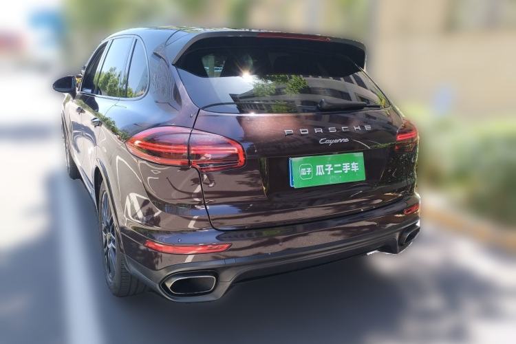 Used Porsche Cayenne 2016 Cayenne Platinum Edition 3.0T Rear Left 45 Deg
