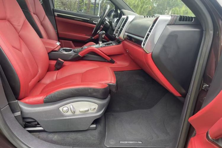 Used Porsche Cayenne 2016 Cayenne 3.0T Right Front Seat