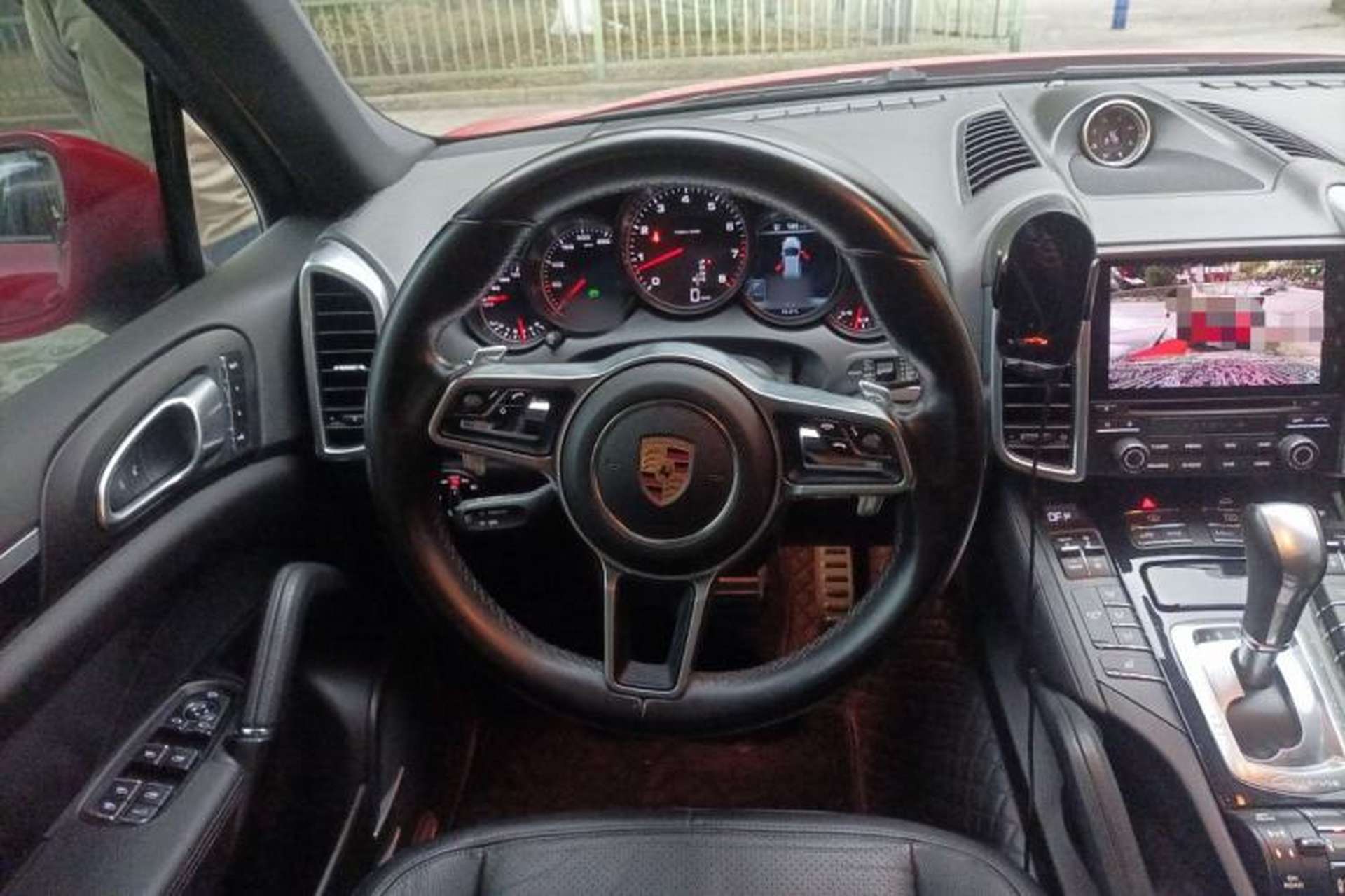 Used Porsche Cayenne 2016 Cayenne 3.0T Steering Wheel