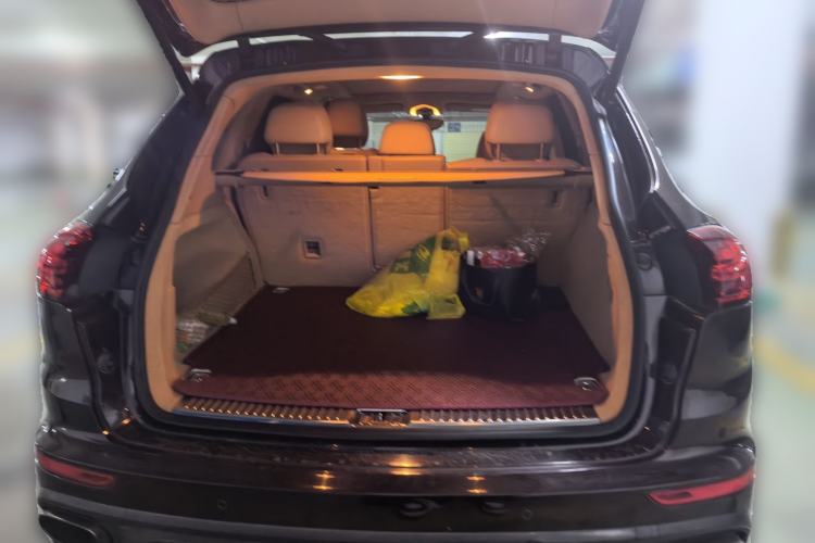Used Porsche Cayenne 2016 Cayenne 3.0T Trunk