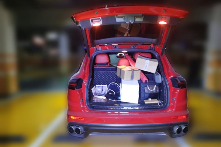 Used Porsche Cayenne 2016 Cayenne 3.0T Trunk