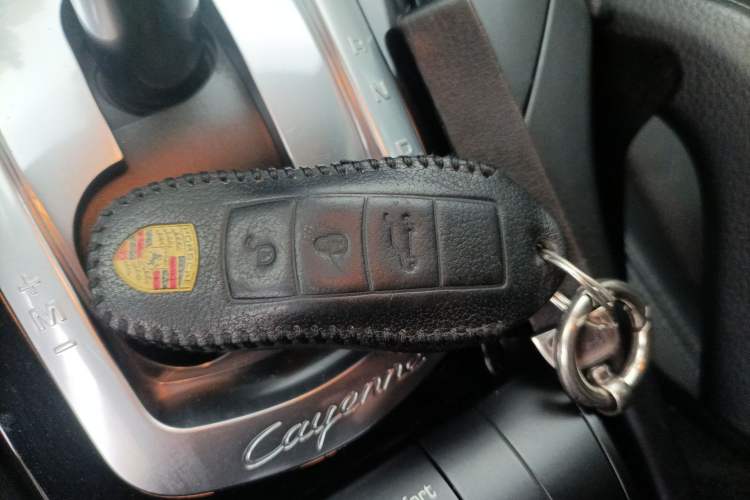 Used Porsche Cayenne 2016 Cayenne 3.0T Vehicle Key