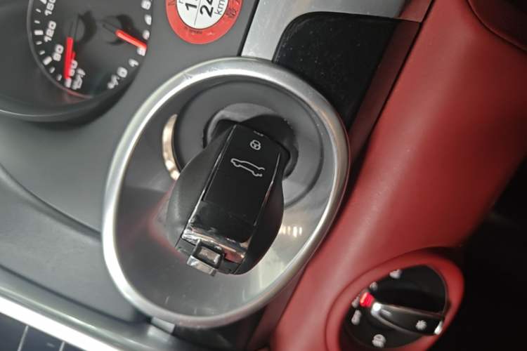 Used Porsche Cayenne 2016 Cayenne 3.0T Vehicle Key