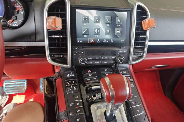 Used Porsche Cayenne 2016 Cayenne 3.0T Audio And AC Panel