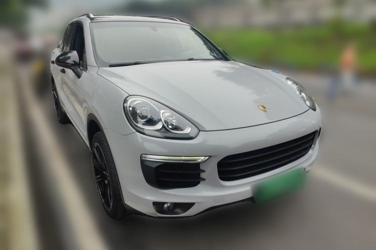 Used Porsche Cayenne 2016 Cayenne 3.0T Front Right 45 Deg