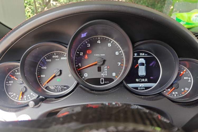 Used Porsche Cayenne 2016 Cayenne 3.0T Instrument Cluster