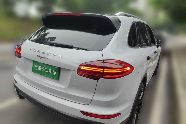 Used Porsche Cayenne 2016 Cayenne 3.0T Rear Right 45 Deg