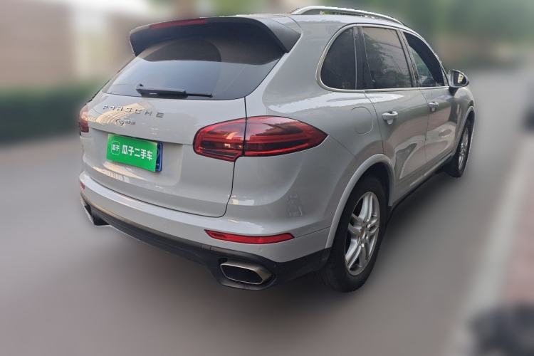 Used Porsche Cayenne 2016 Cayenne Platinum Edition 3.0T Rear Right 45 Deg