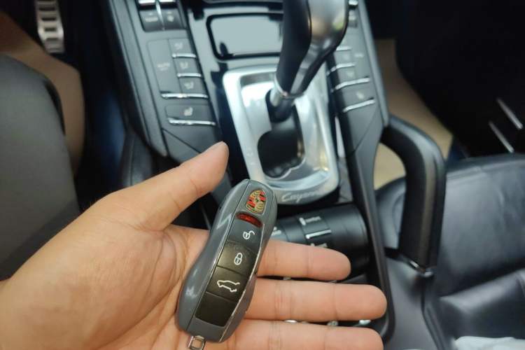 Used Porsche Cayenne 2016 Cayenne 3.0T Vehicle Key