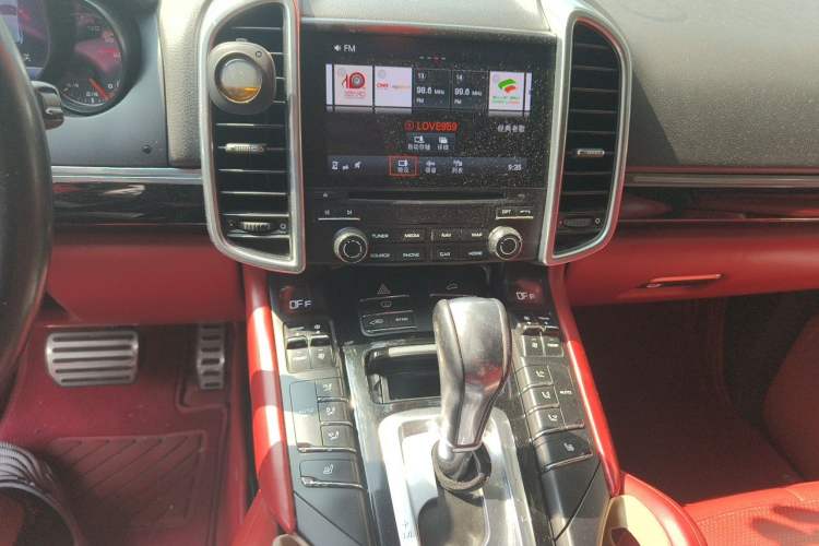 Used Porsche Cayenne 2016 Cayenne 3.0T Audio And AC Panel
