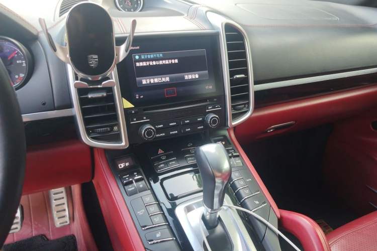 Used Porsche Cayenne 2016 Cayenne 3.0T Audio And AC Panel