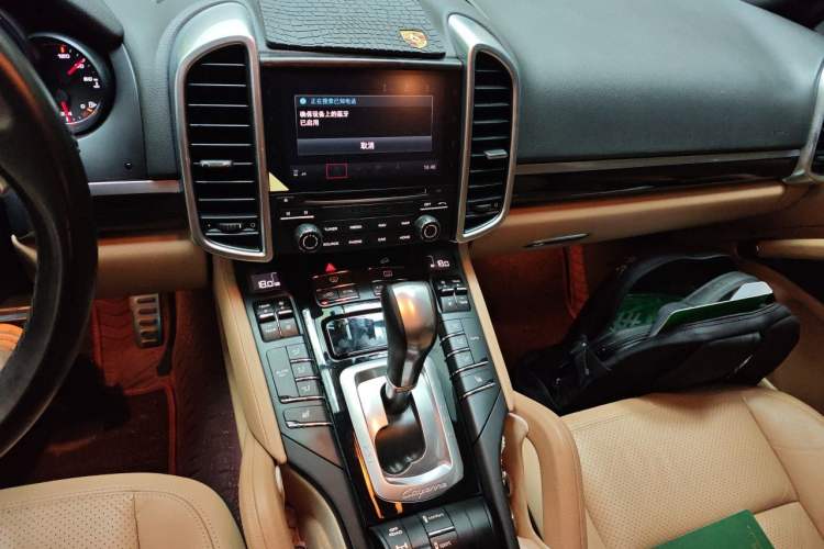 Used Porsche Cayenne 2016 Cayenne 3.0T Audio And AC Panel