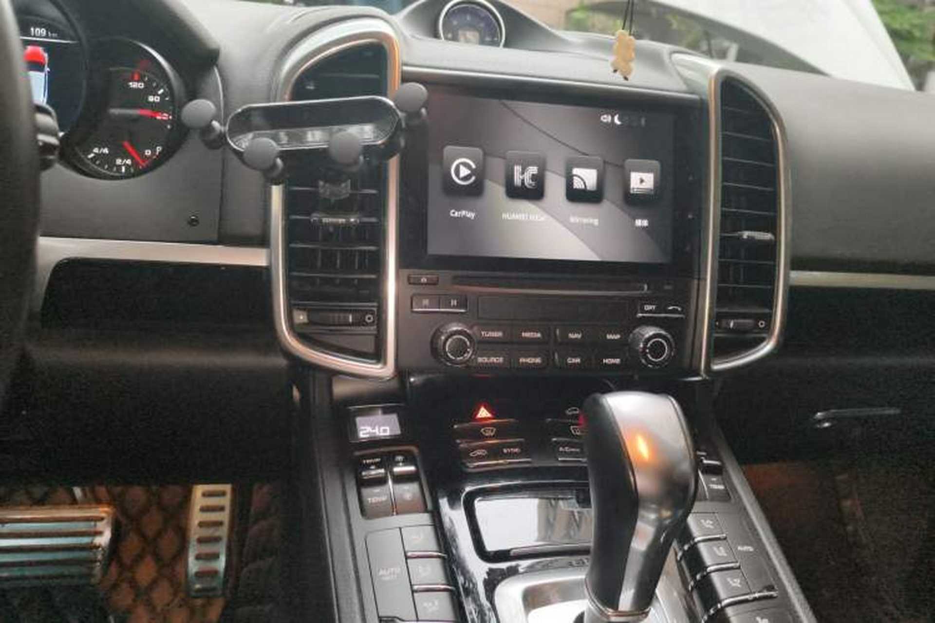 Used Porsche Cayenne 2016 Cayenne 3.0T Audio And AC Panel