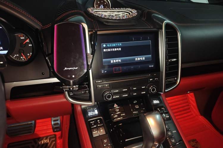 Used Porsche Cayenne 2016 Cayenne 3.0T Audio And AC Panel
