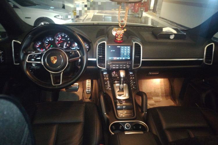 Used Porsche Cayenne 2016 Cayenne 3.0T Center Console