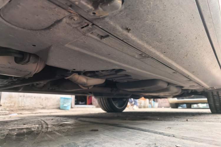 Used Porsche Cayenne  Chassis Front Left