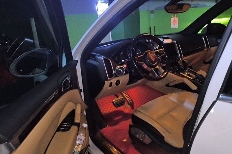 Used Porsche Cayenne 2016 Cayenne 3.0T Driver Seat